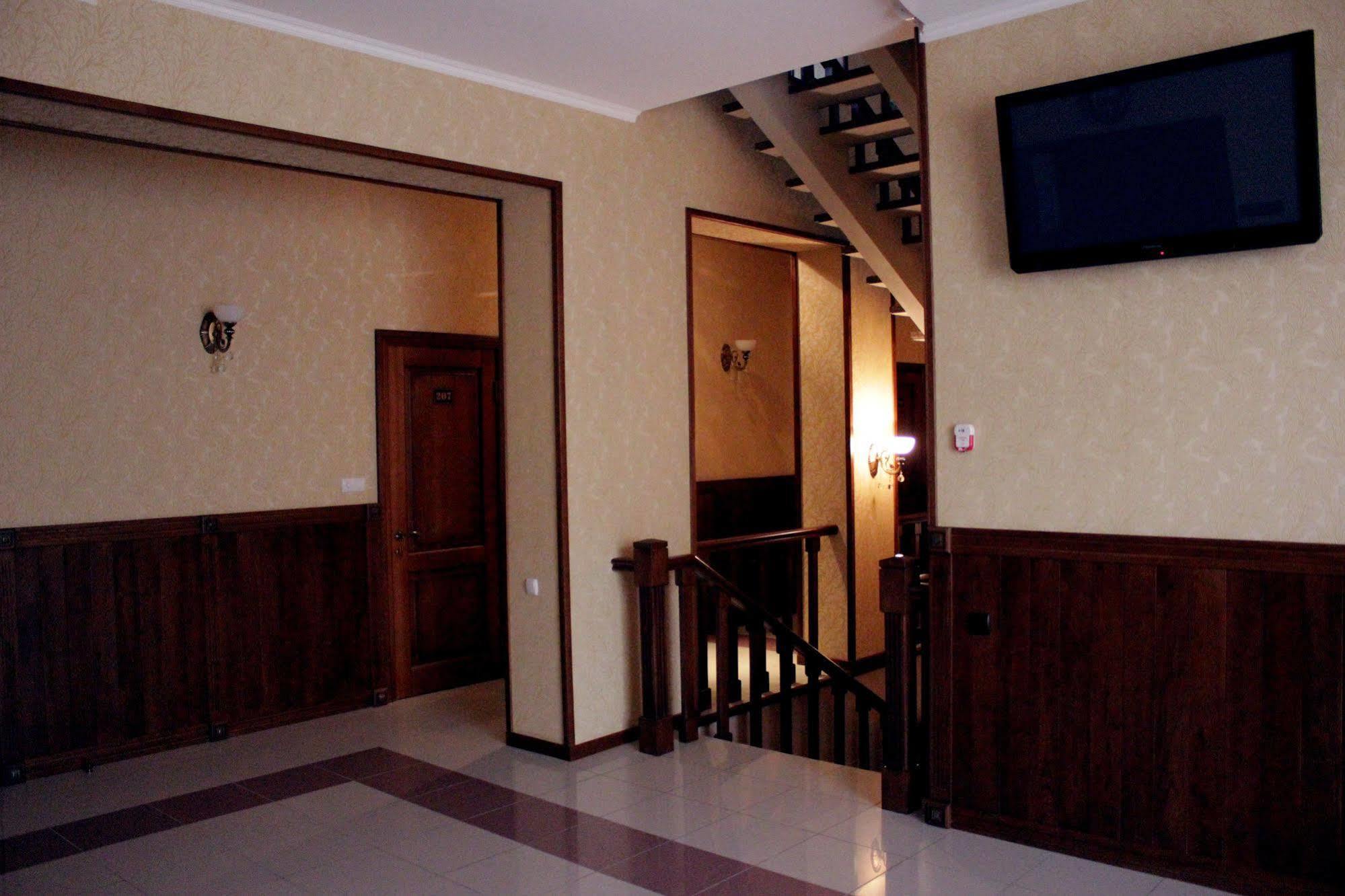 Sv Park Hotel Charkiw Exterior foto